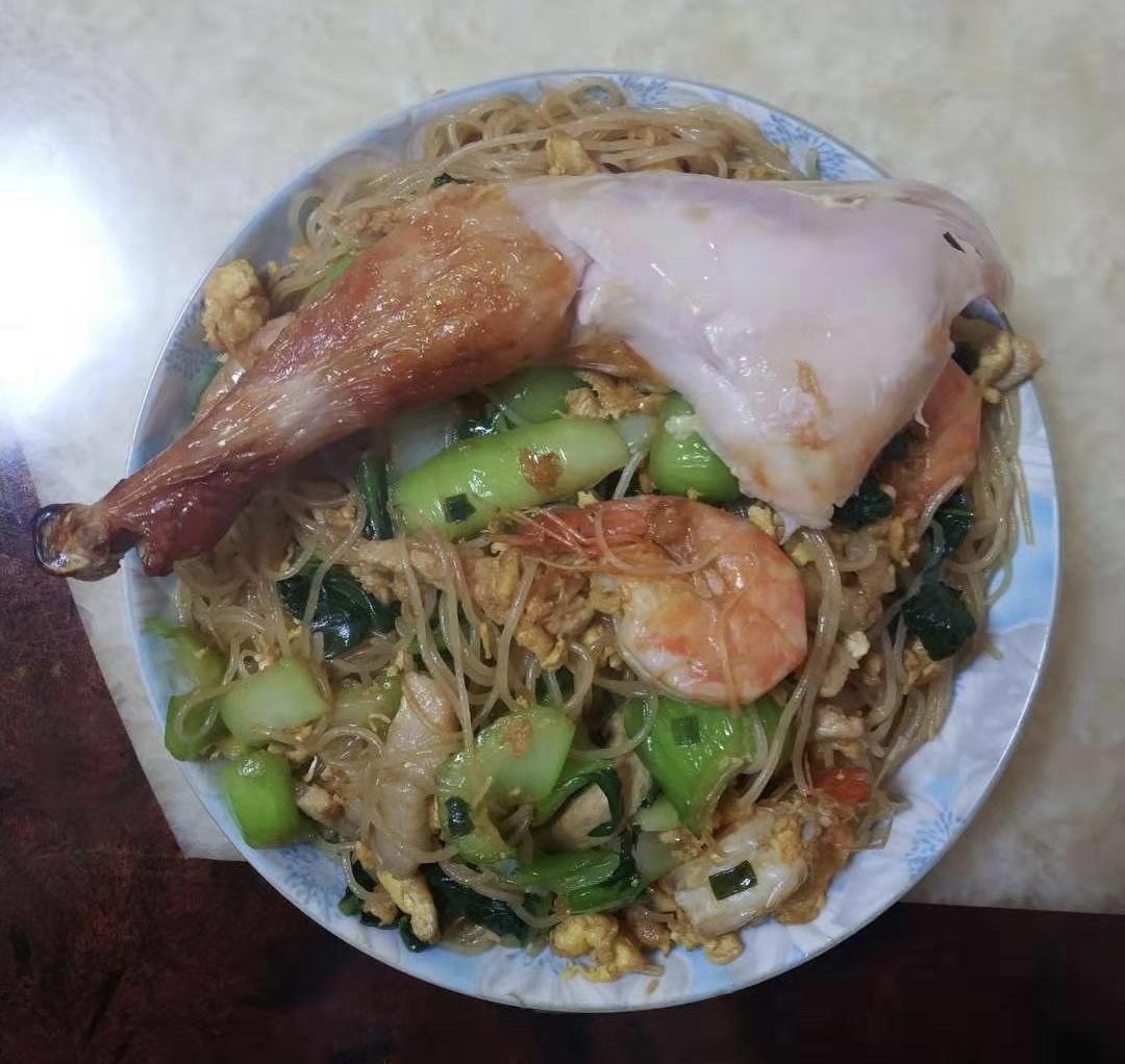 海鲜炒米粉