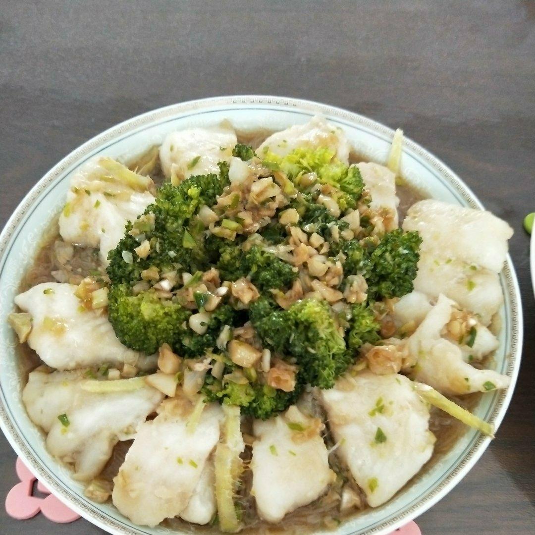 蒜蓉粉丝蒸龙利鱼