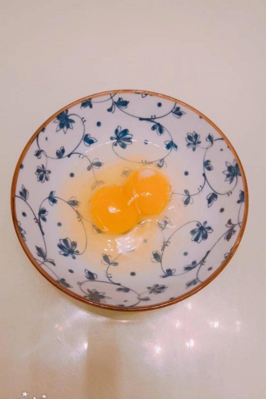 小_cai一碟做的双黄蛋