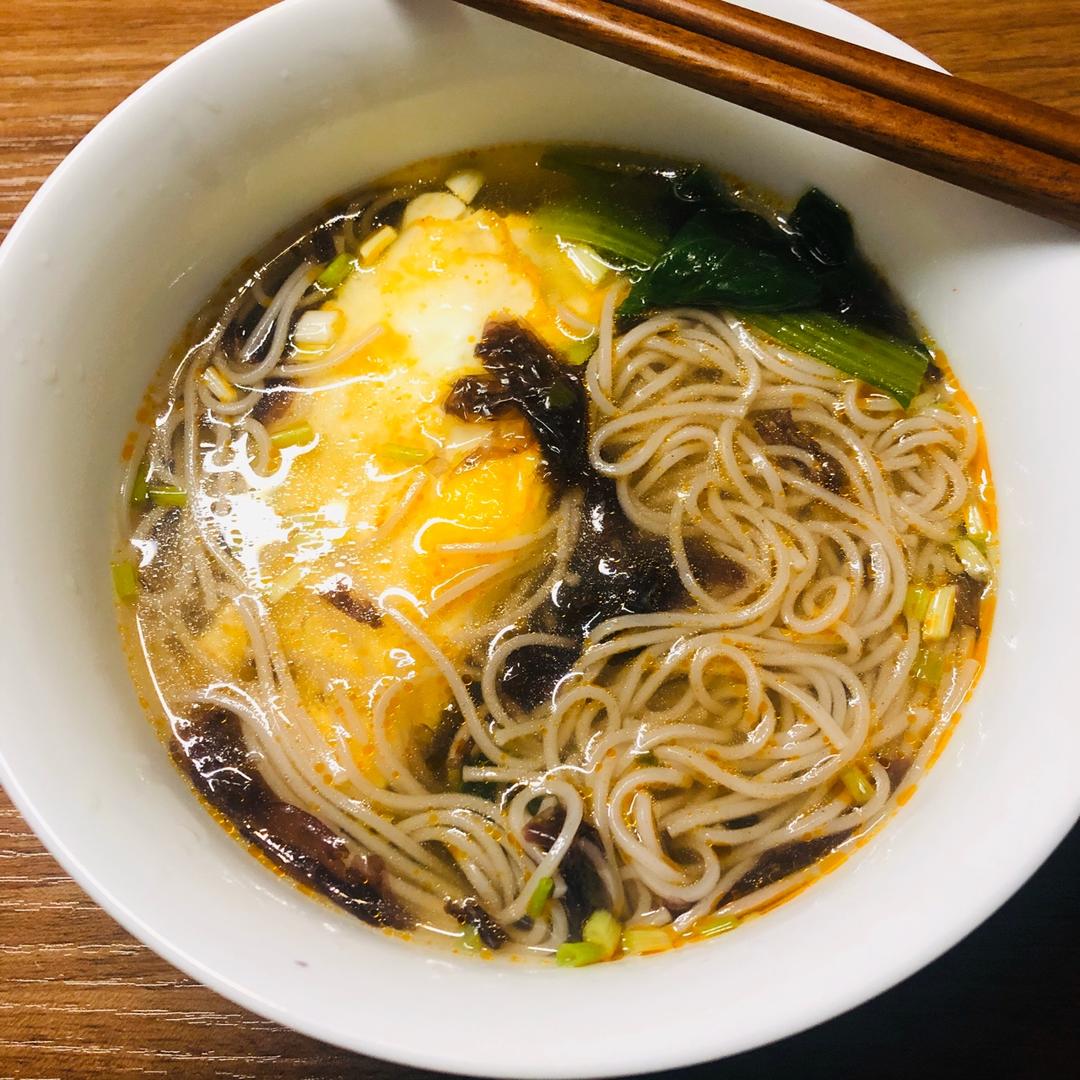 娃娃菜早餐面