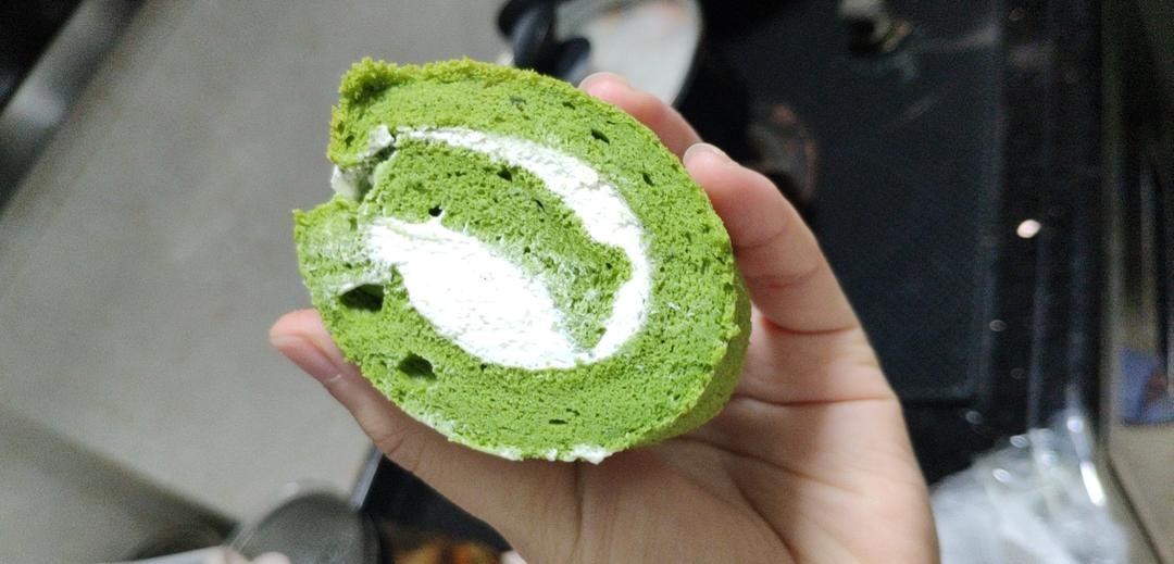 草莓奥利奥漩涡蛋糕