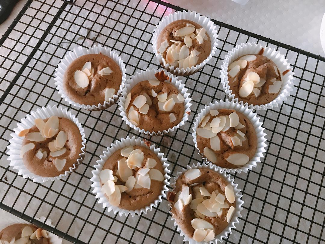 香蕉阿华田杏仁玛芬蛋糕🍰重度阿华田爱好者