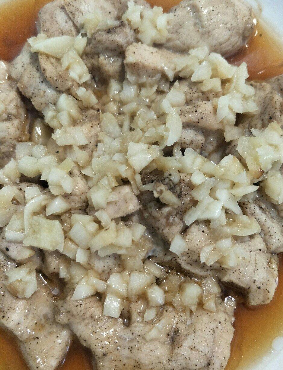 蒜蓉蒸鸡胸（鸡腿）