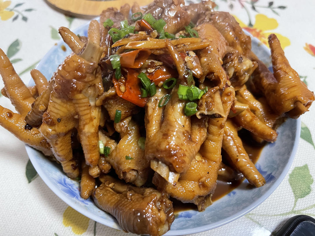 香辣烧鸡爪