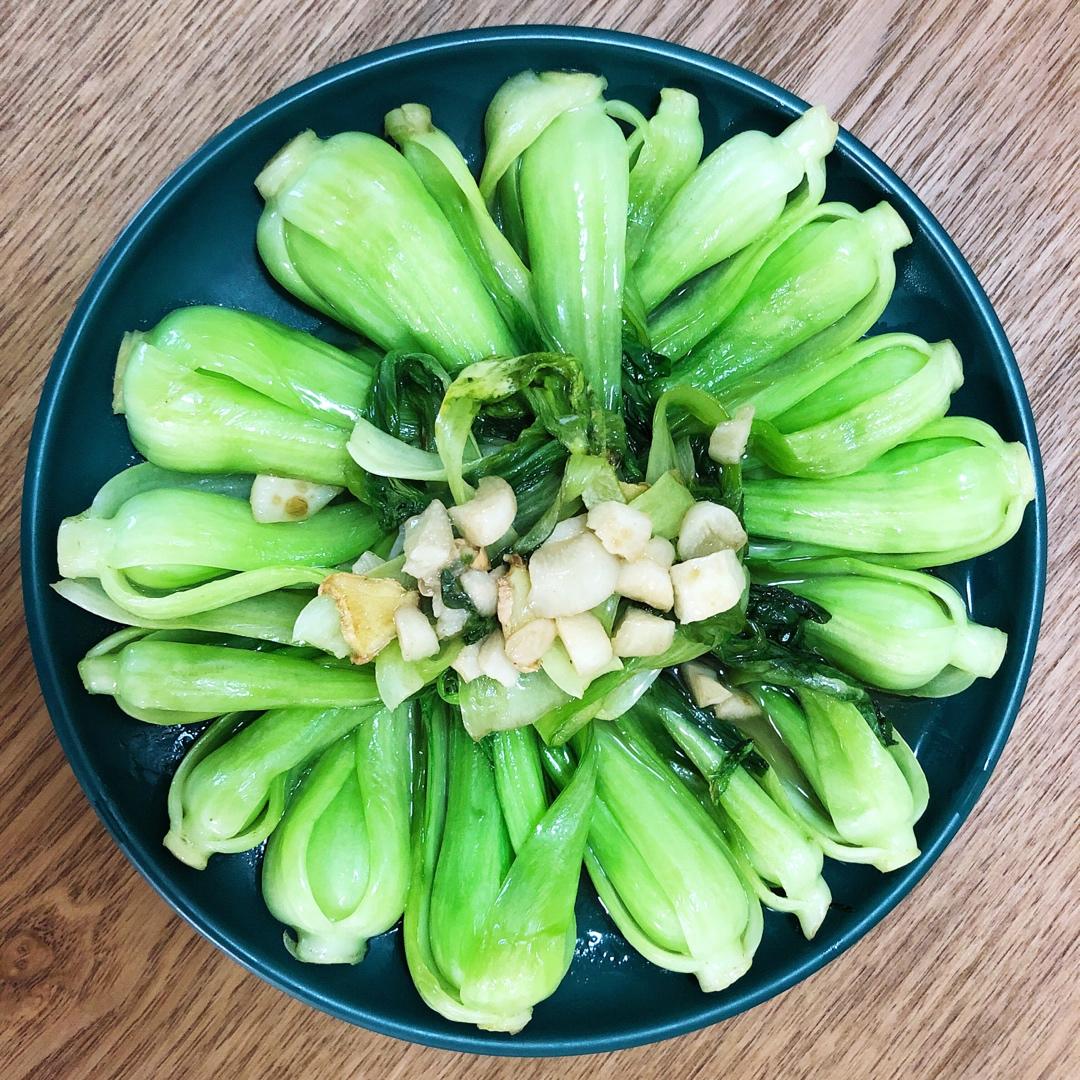 namez8做的蒜蓉上海青