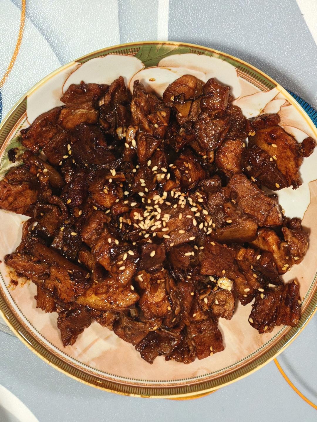 好吃到舔手指‼️秘制蒜香孜然烤五花肉～