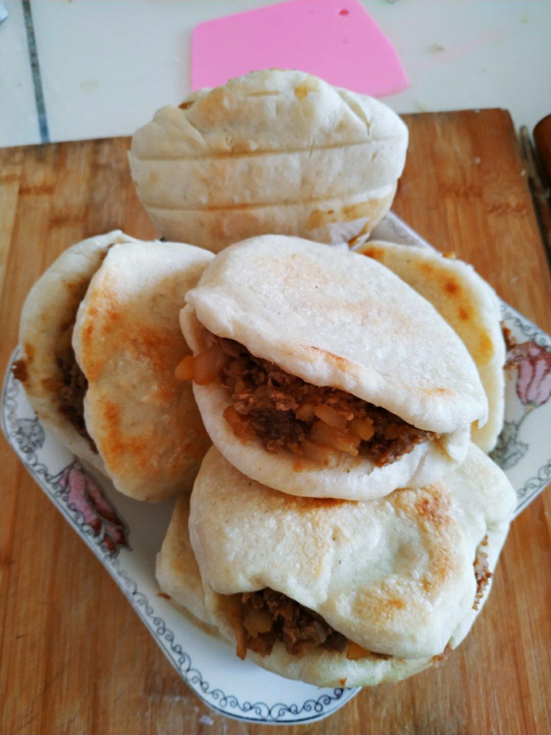 空心馍（肉夹馍）