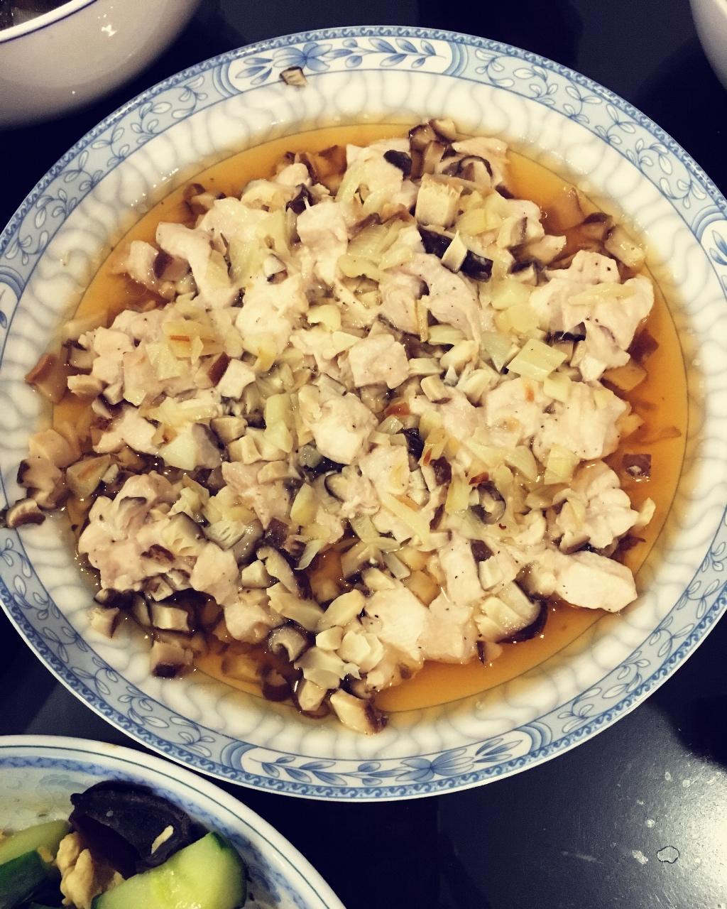 蒜蓉蒸鸡胸（鸡腿）