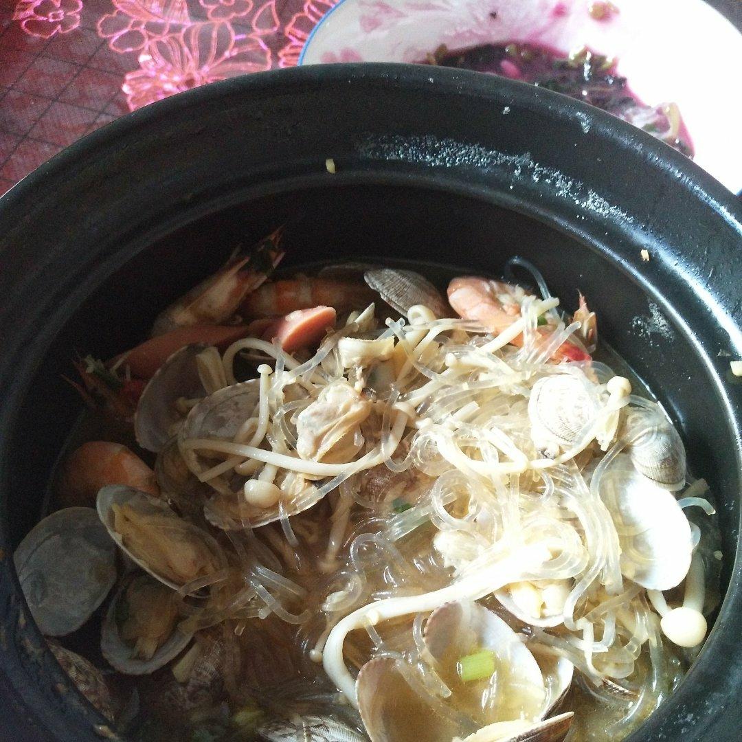 绝啦，秒杀路边摊💥巨好吃的秘汁花甲粉丝煲