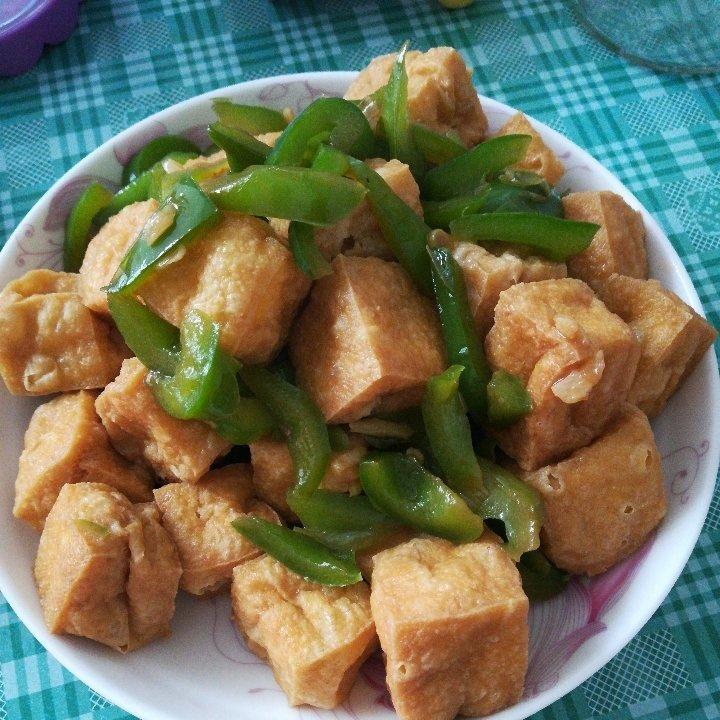 青椒油豆腐