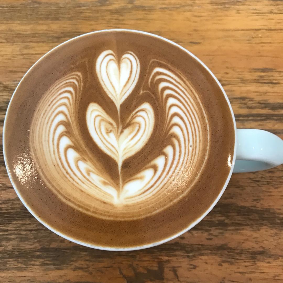 quinn志祥做的拉花咖啡