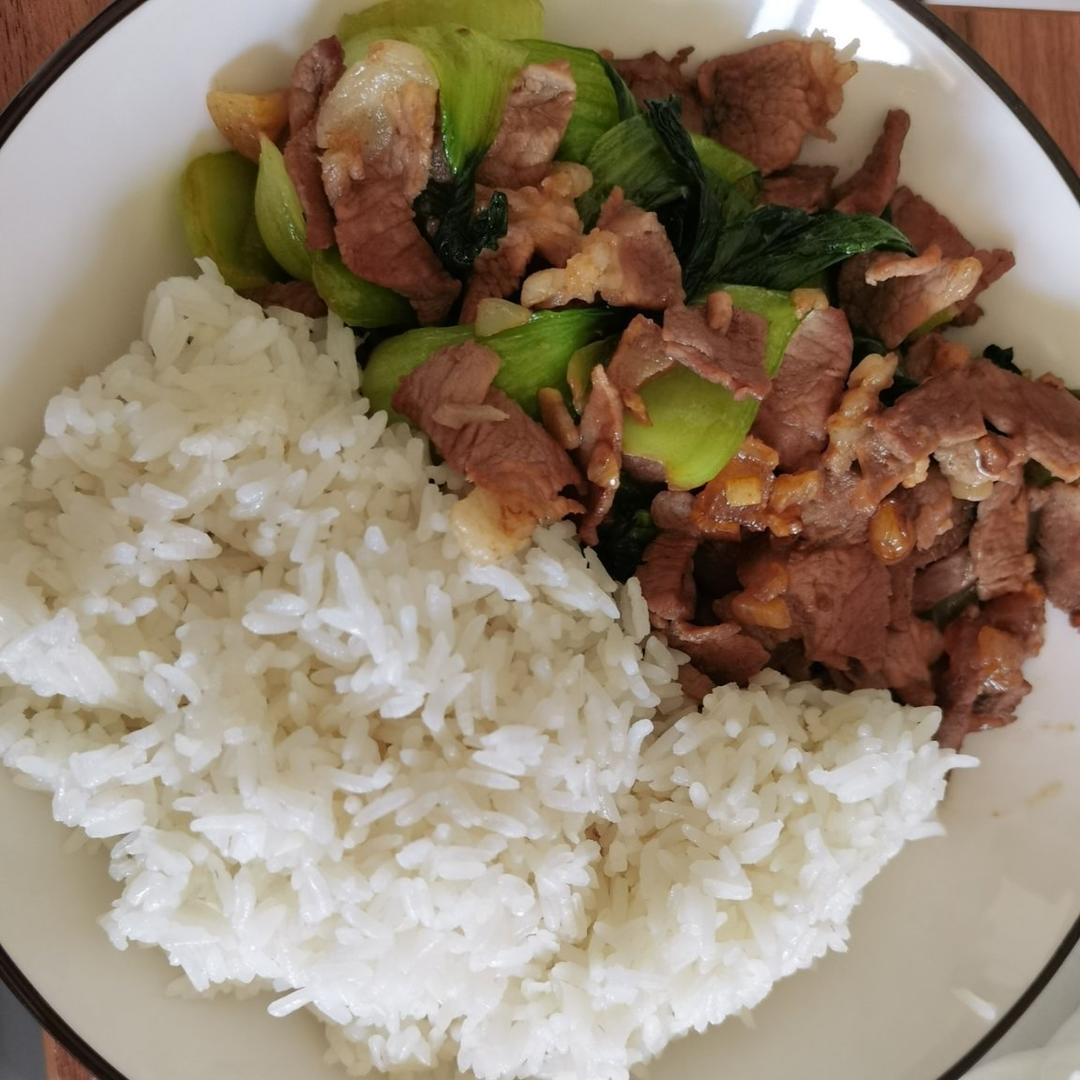油菜炒肉