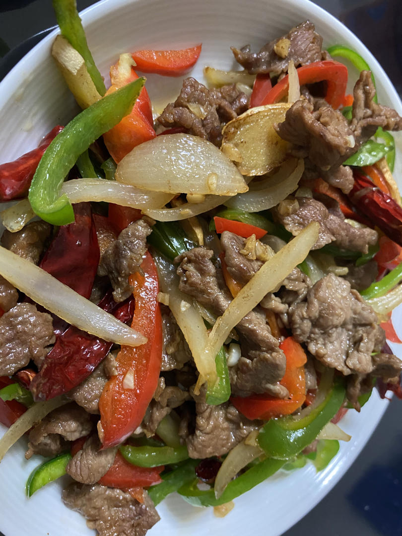 【小高姐】青椒牛肉 如何炒出嫩滑的牛肉