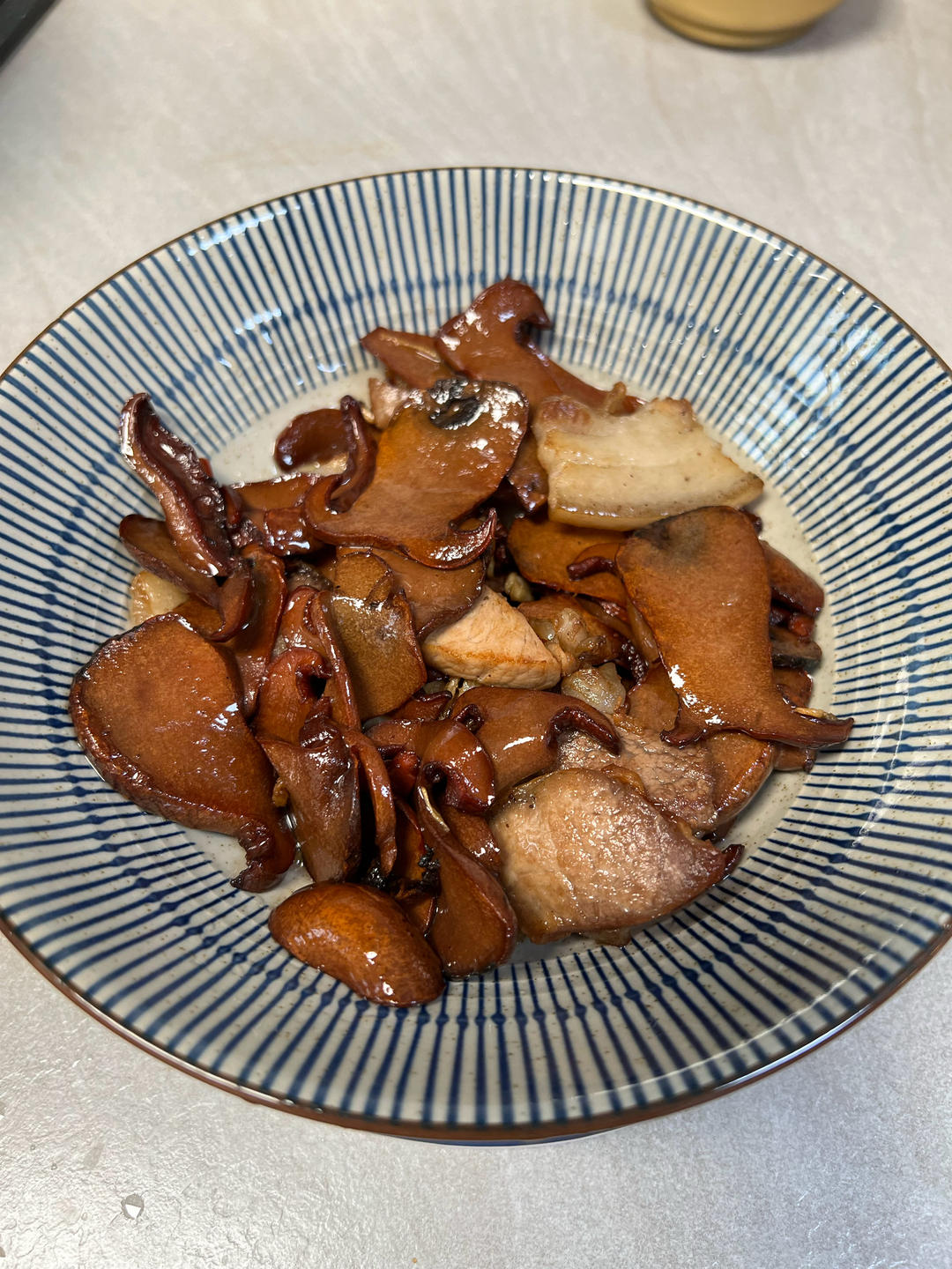 黑牛肝菌两吃-香煎和菌菇汤