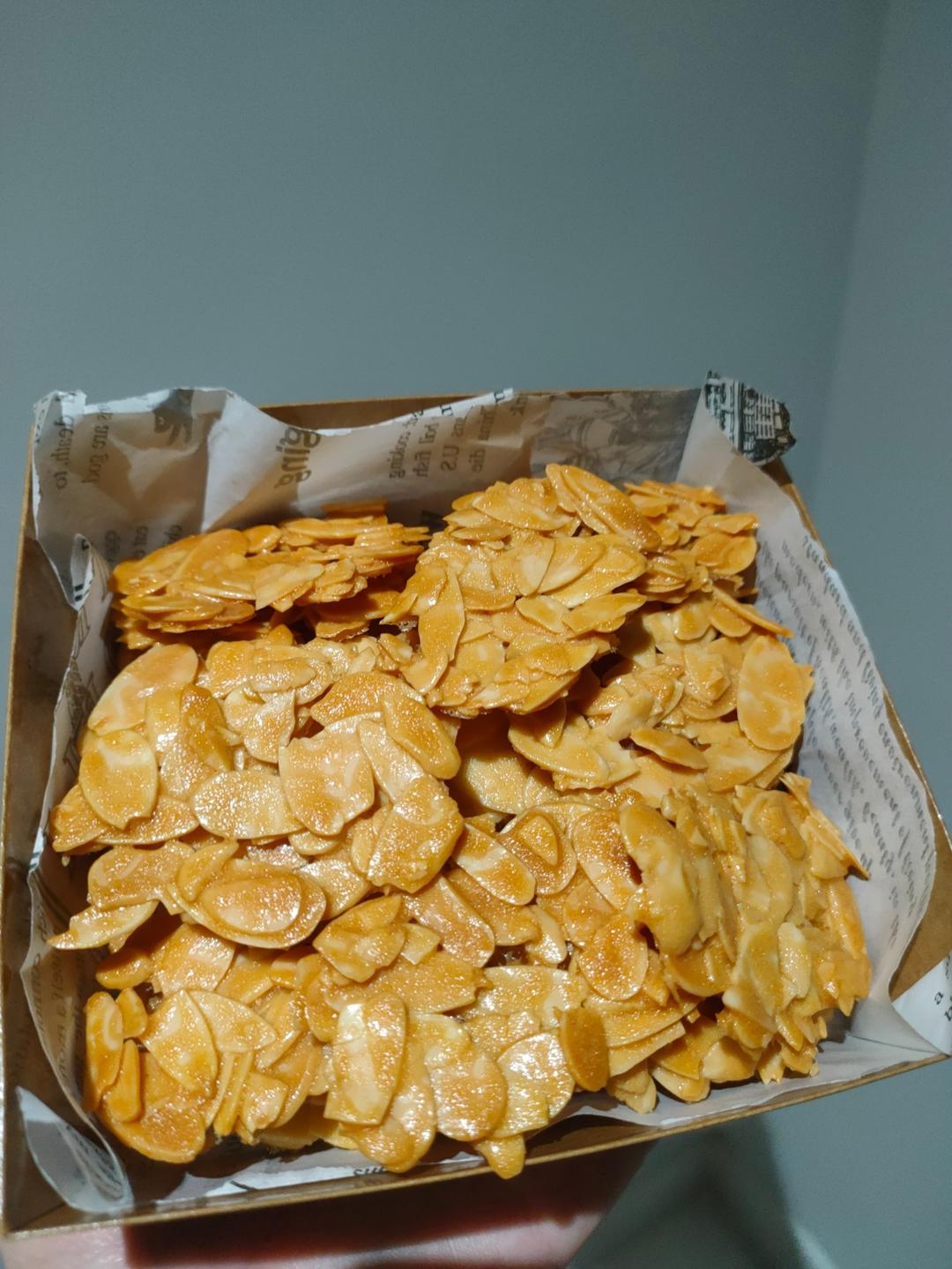 嘎嘣脆倍儿香的～杏仁瓦片脆