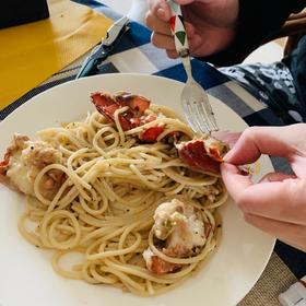 龙虾奶油意大利面菜谱
Lobster Cheese Sauce Pasta Recipe