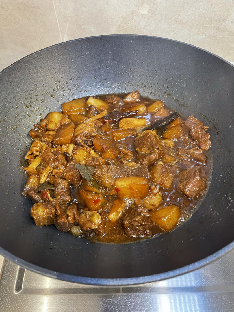 萝卜炖牛腩