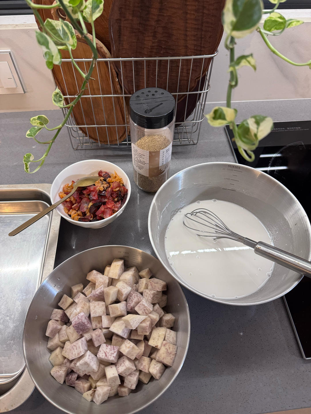 咸香软糯、食过返寻味的广式传统芋头糕