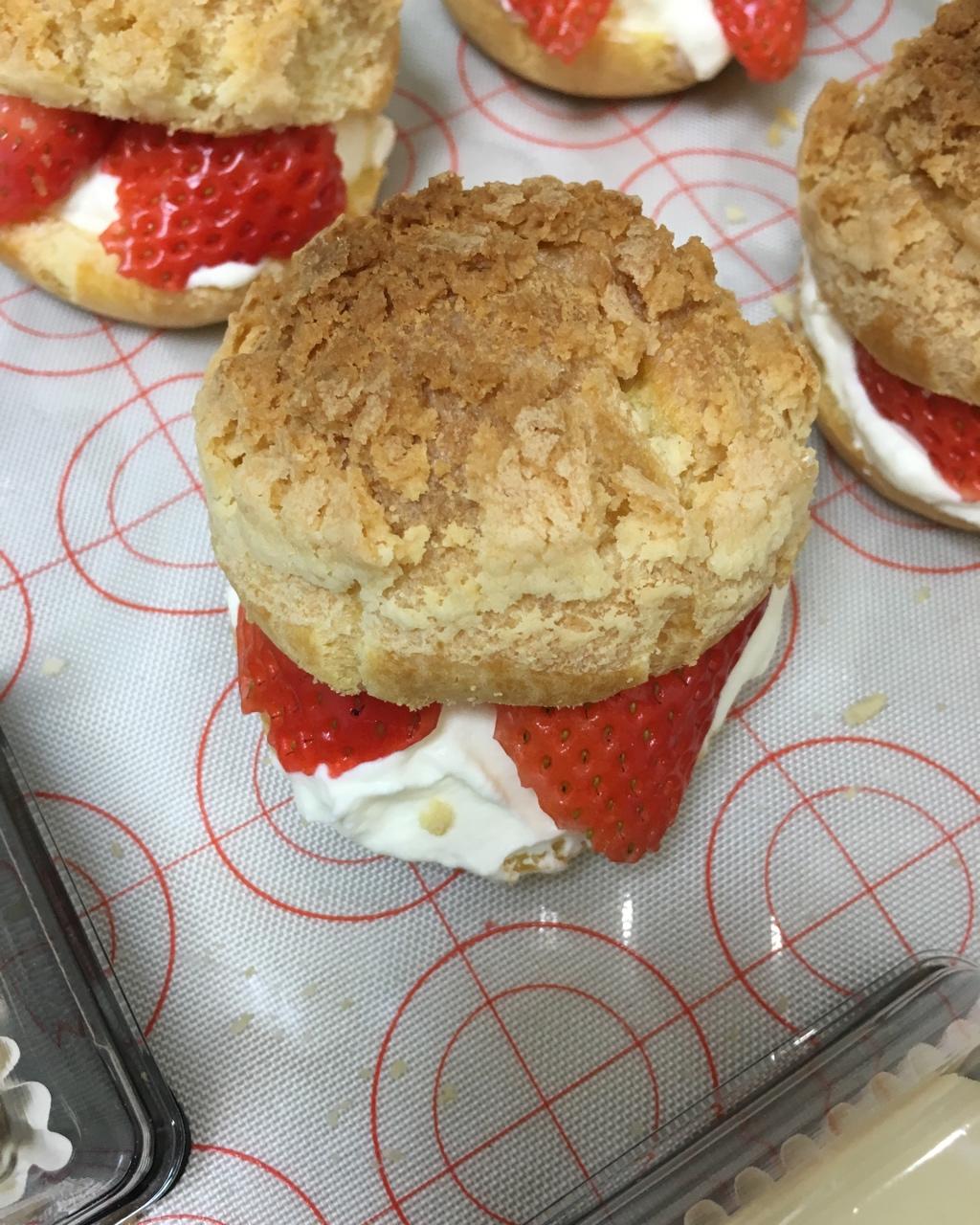 十分美味的酥皮泡芙