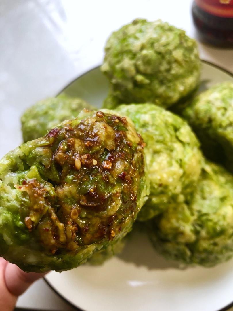 榆钱窝窝（蒸出来还是翠绿色哦）㊙️