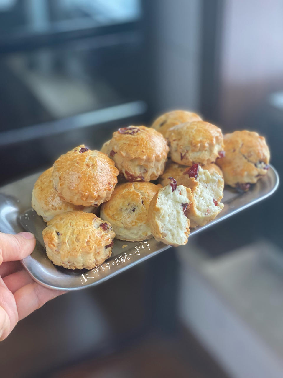 超简单的制作司康饼，1秒钟你就会爱上它，变换莫测的司康。