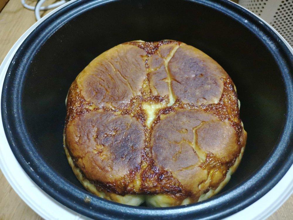 不用烤箱，用电饭锅就能做出蔓越莓面包