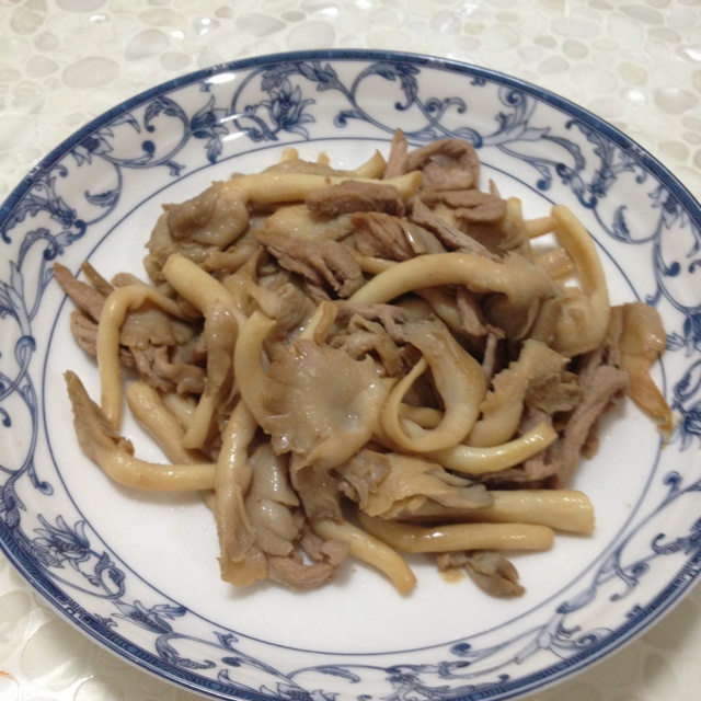 蘑菇炒肉丝
