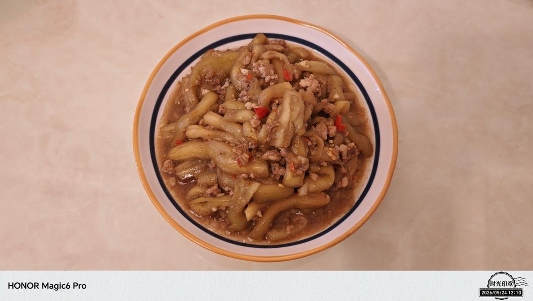 肉沫茄子（非油炸健康版）文末另附万能鱼香汁配方。