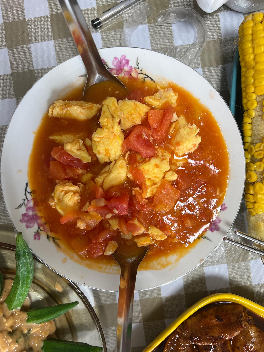 番茄炒鸡蛋（超浓的番茄味）