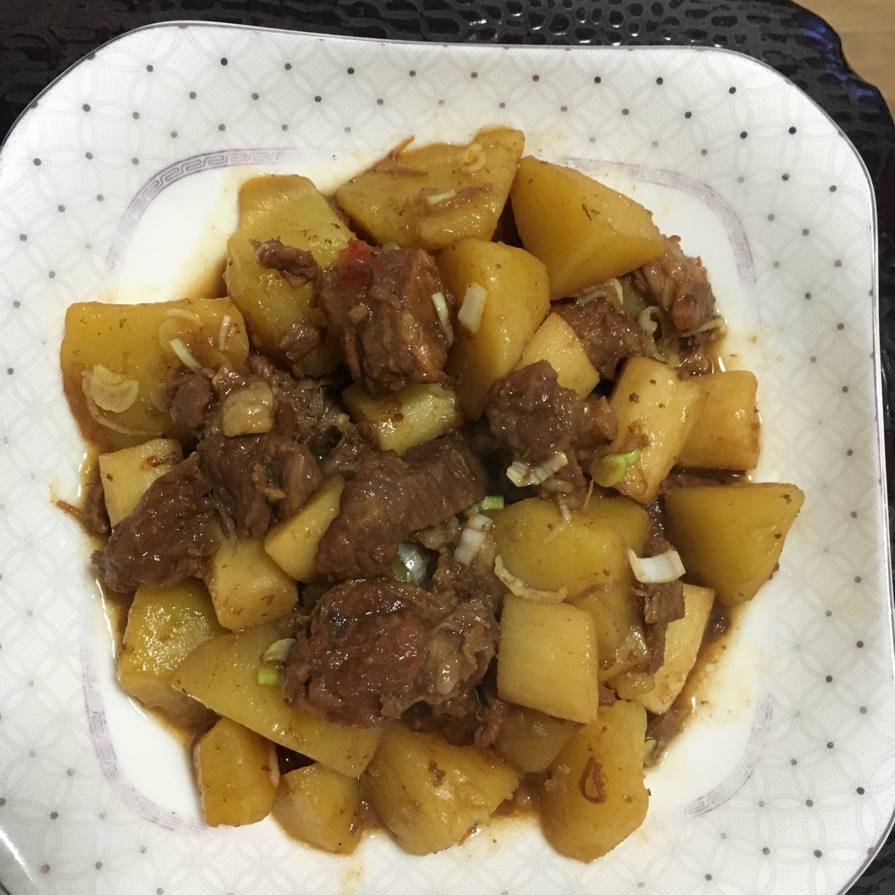 葱烧牛腩山药