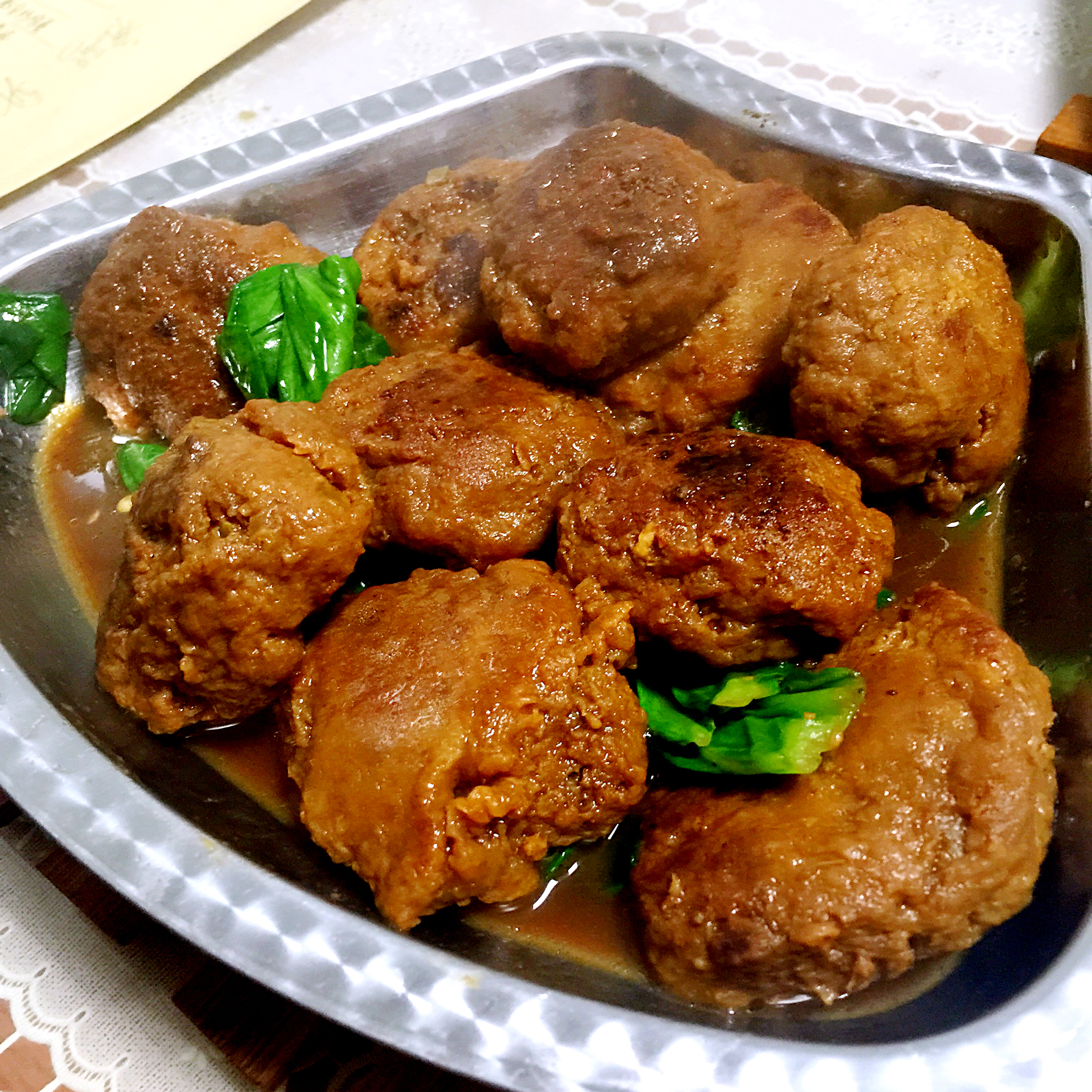 秘制红烧狮子头