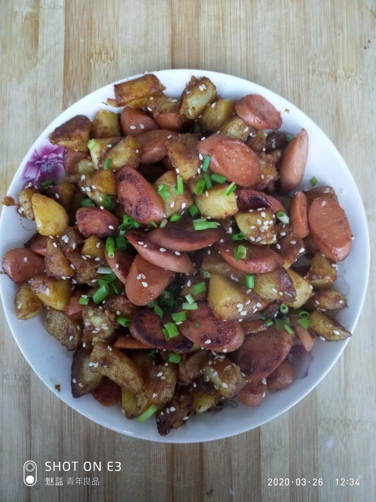 香辣过瘾的孜然土豆火腿，比路边摊还好吃