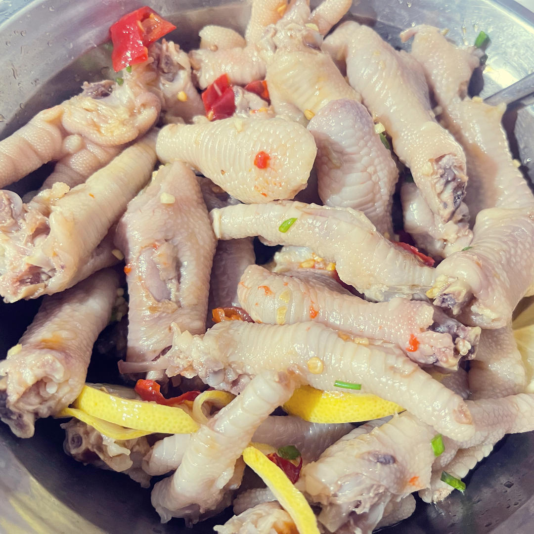 【柠檬酸辣鸡爪】自制超级无敌美味的网红鸡爪