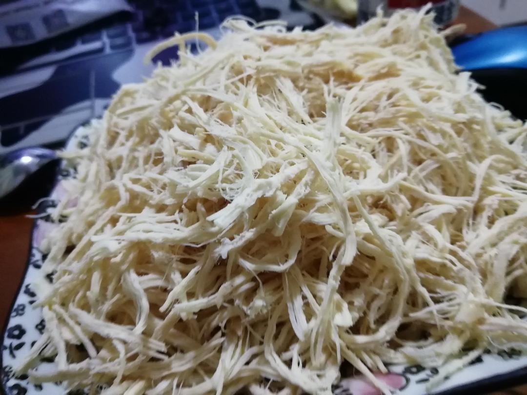 手撕鸡胸肉——减肥嘴馋时的救命稻草