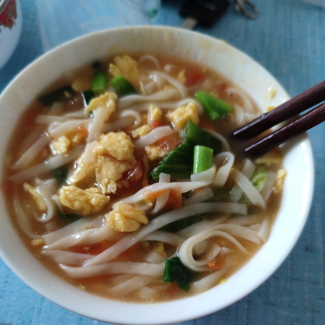 汤都要喝光的西红柿鸡蛋面