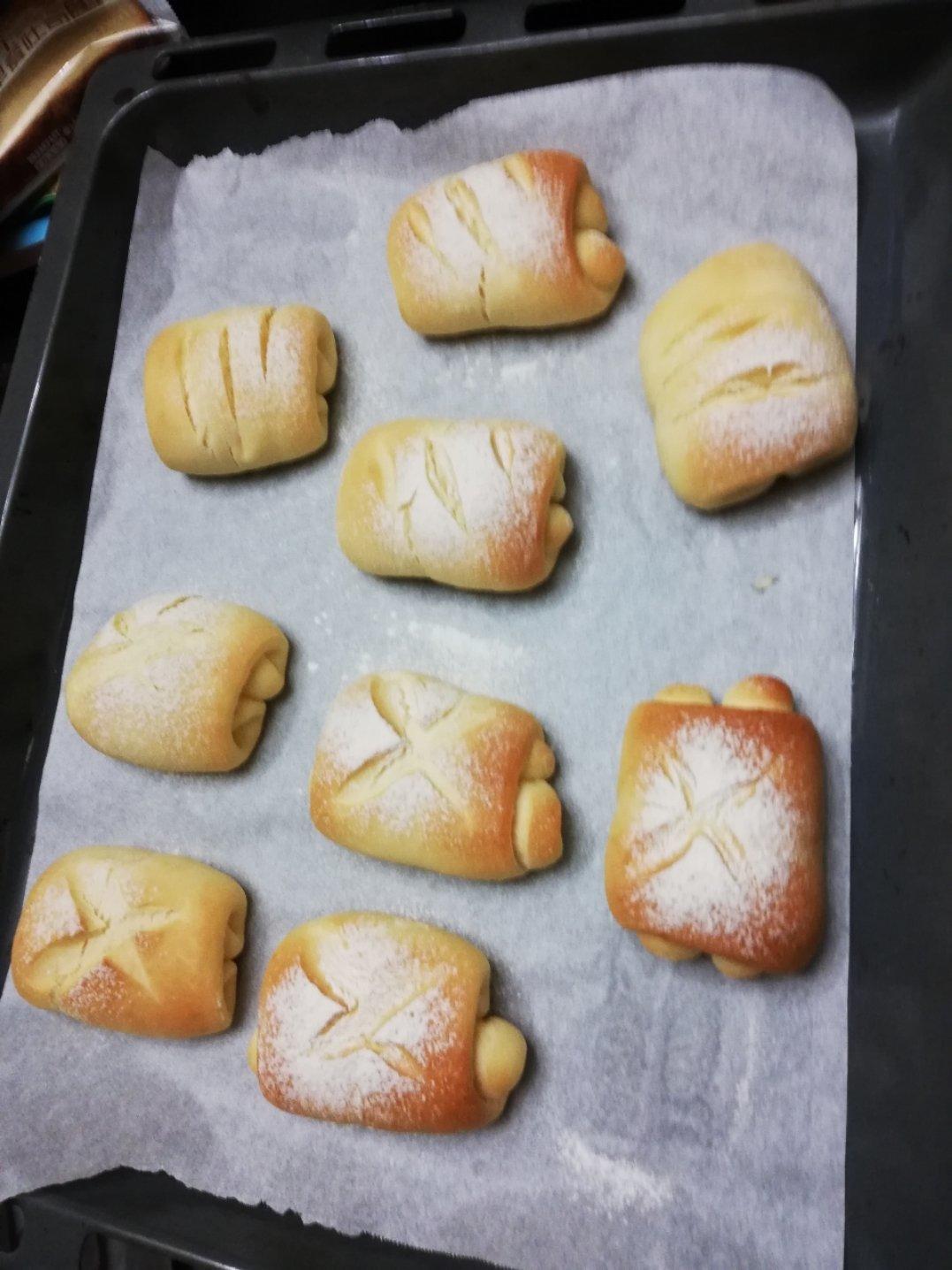 软到不知所措的牛奶卷