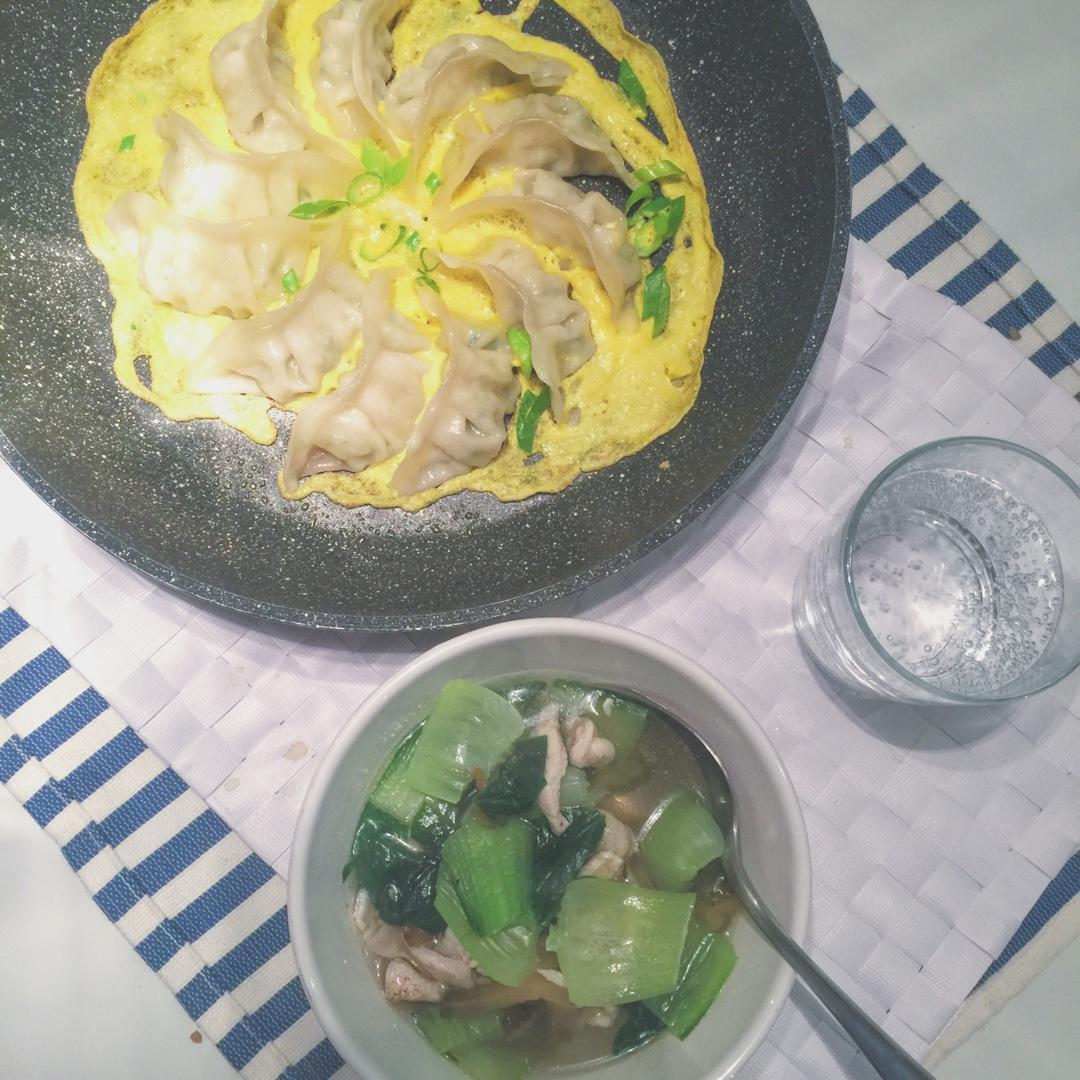 合家欢（抱蛋煎饺）