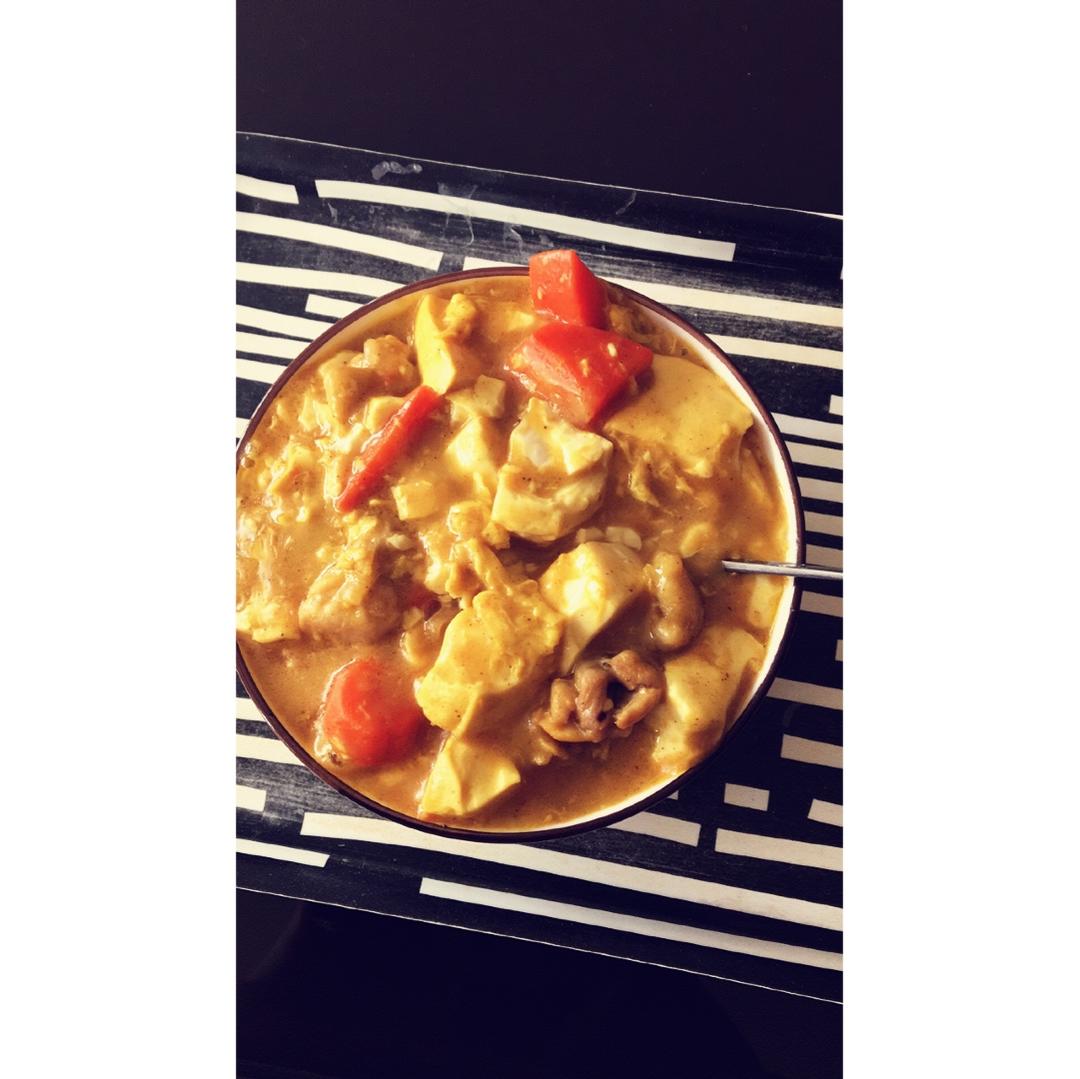 咖喱鸡肉饭