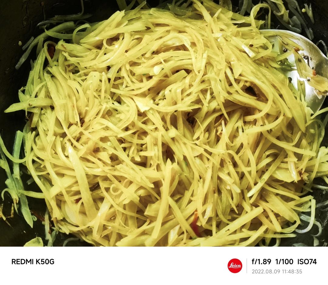 酸辣土豆丝（绝对清脆爽口，比外面卖的好吃，有诀窍！）