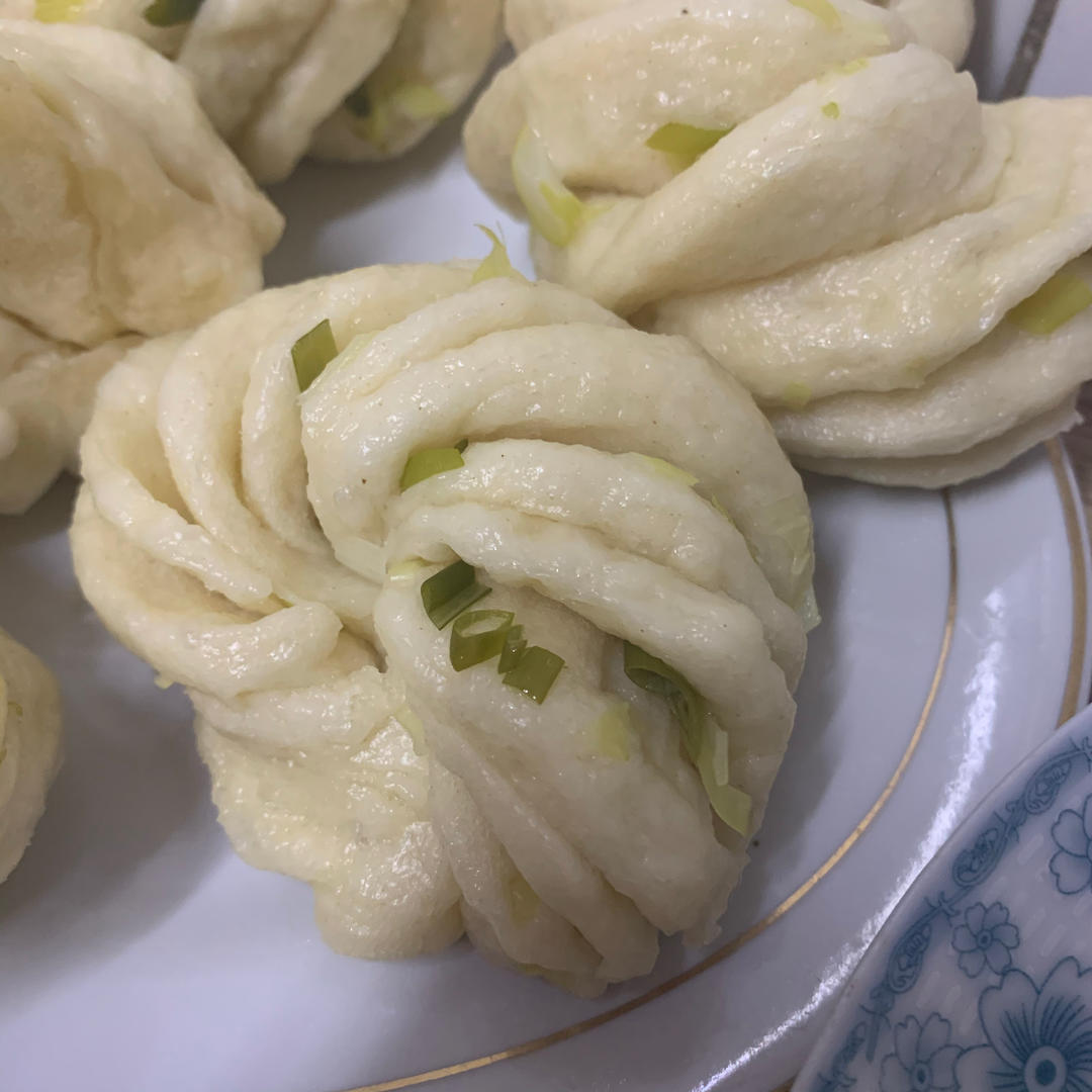 葱油花卷 Steamed Roll