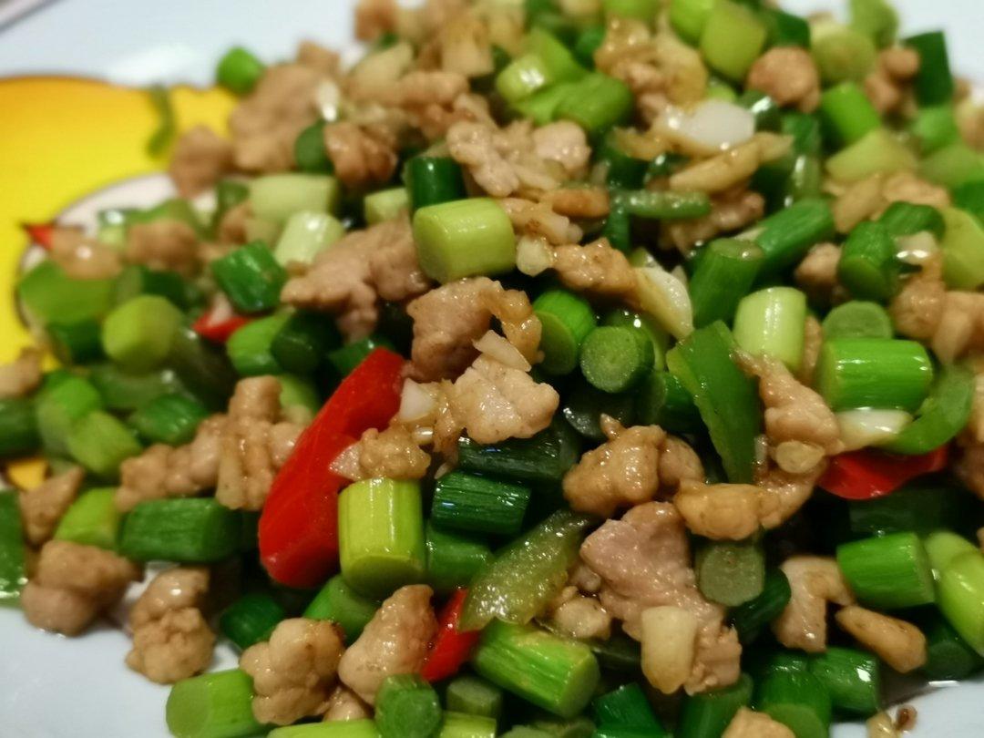肉碎蒜苔粒