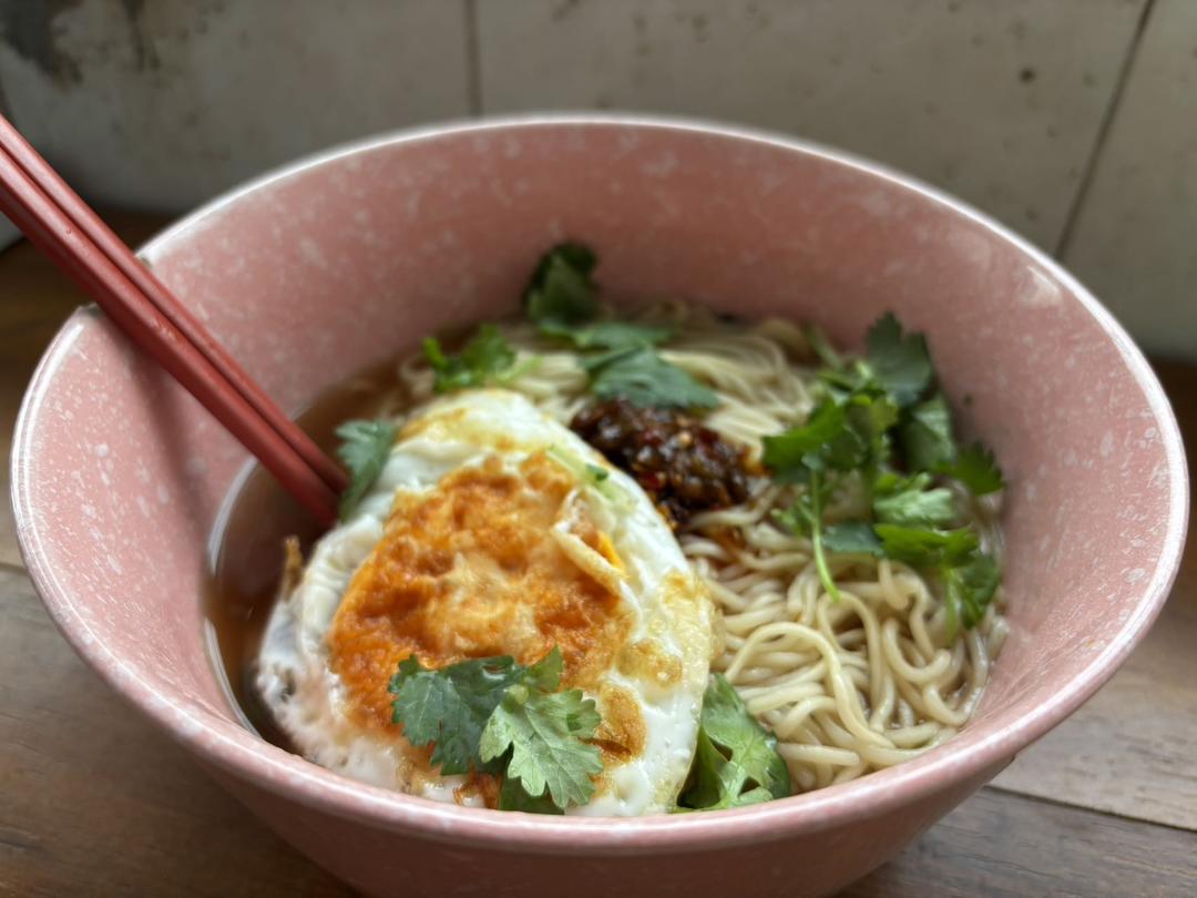 一碗让我念念不忘的阳春面🍜