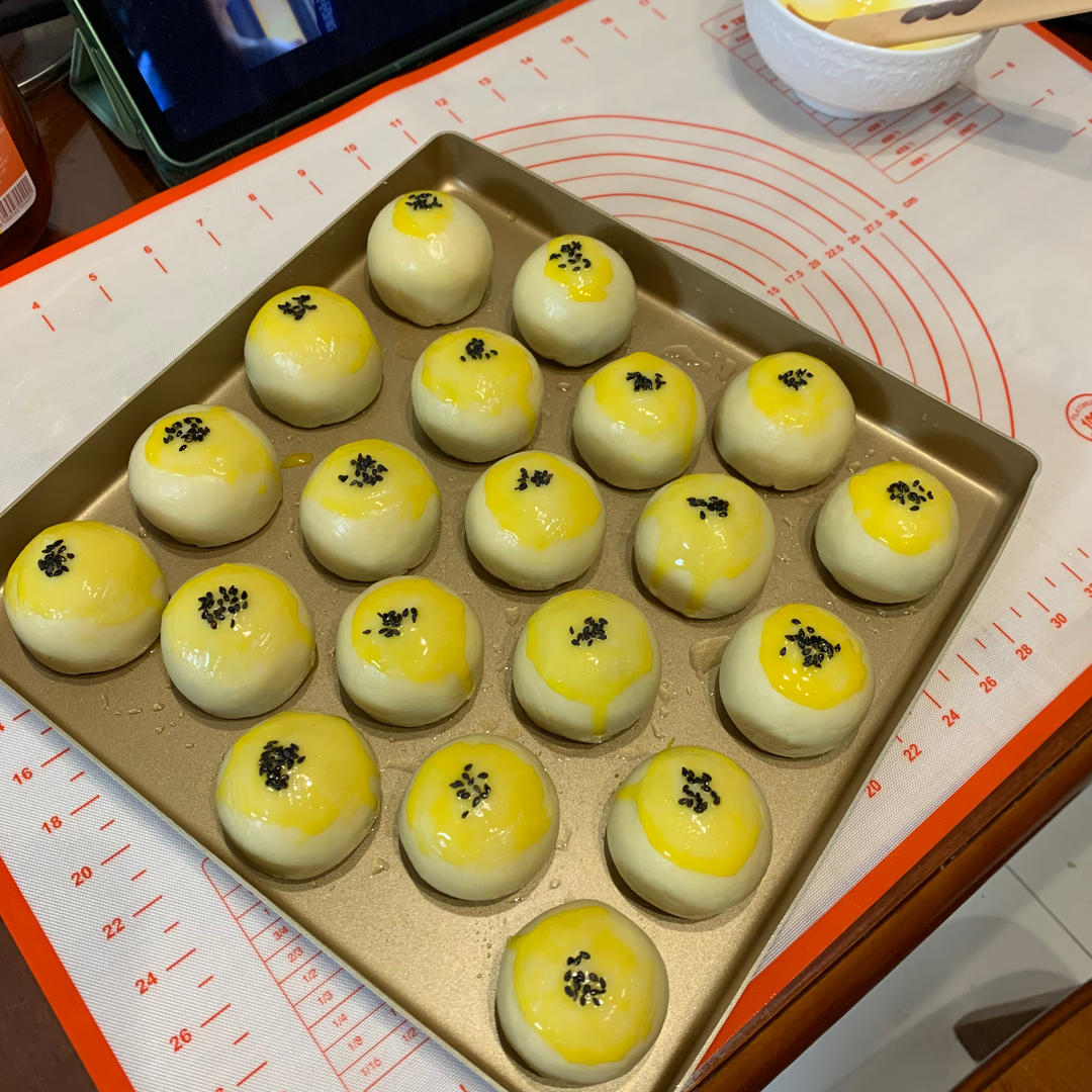 蛋黄酥酥酥（超级奶香黄油版）