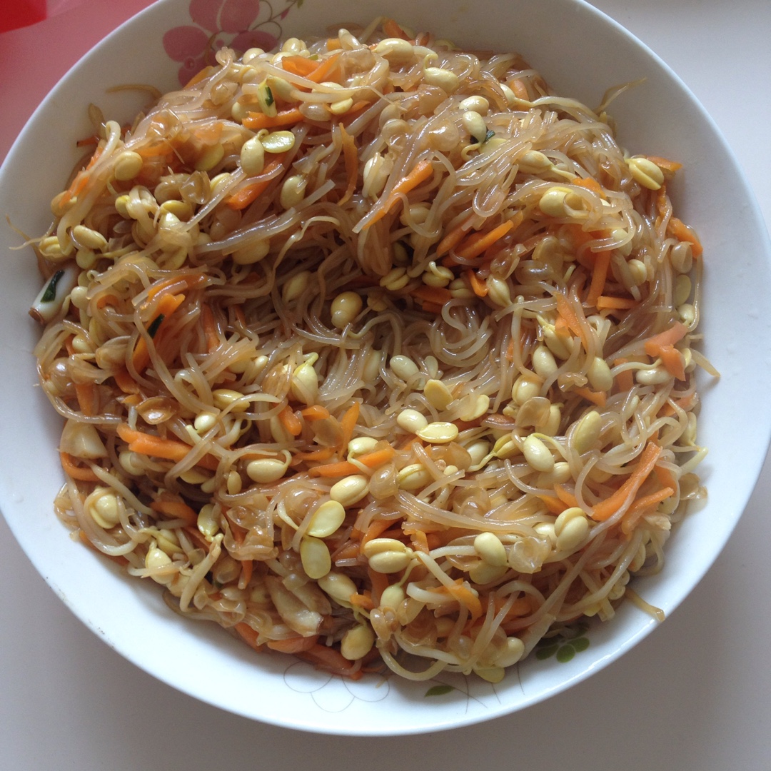 豆芽炒粉丝