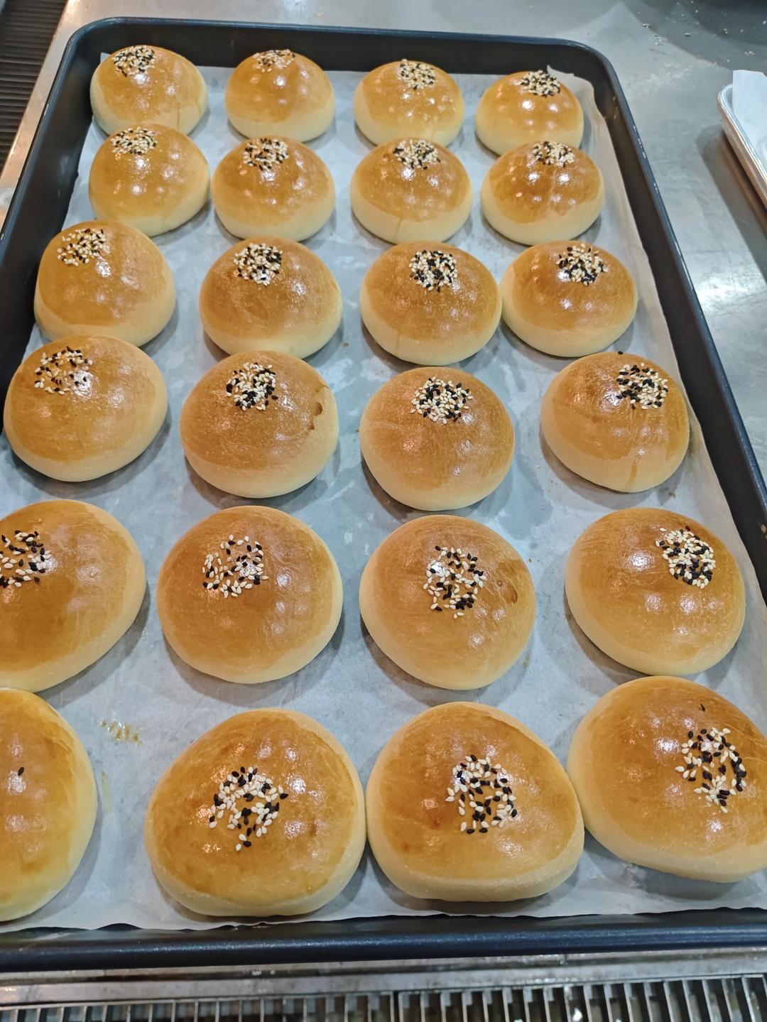 牛奶面包的做法