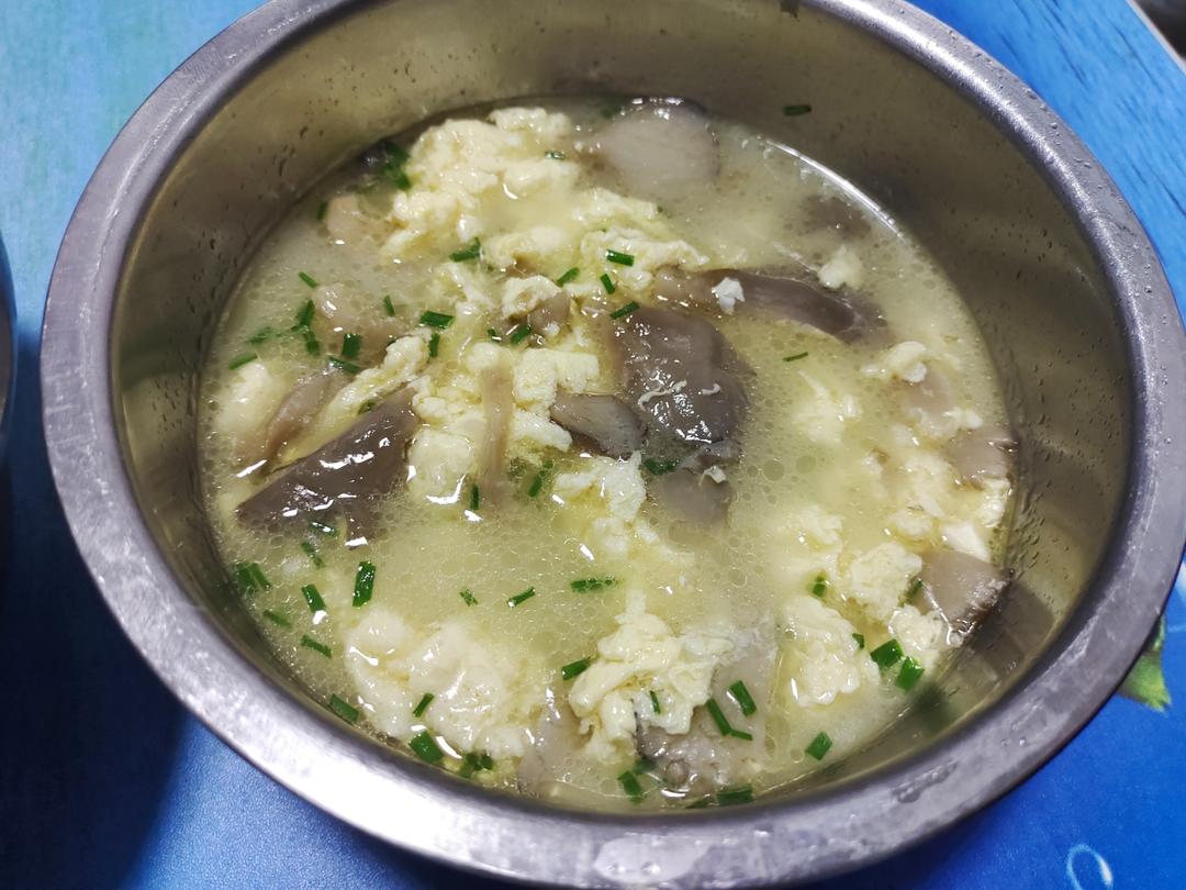 平菇蛋花汤