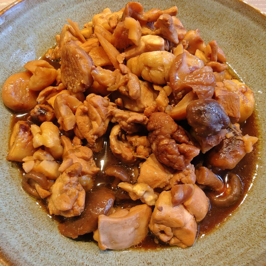 【栗子烧鸡】鸡肉都给你吃，栗子归我~