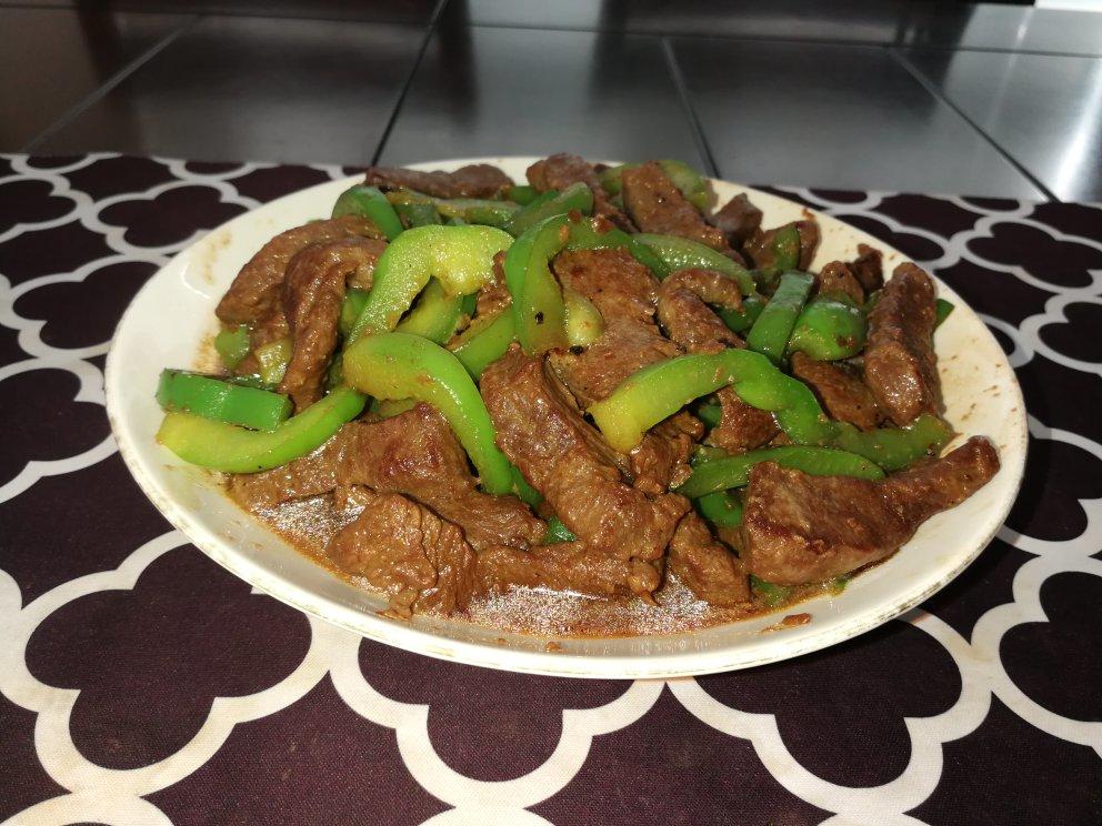 杭椒牛柳黑椒牛柳 终于找到炒出嫩牛肉的办法了 肉片肉丝都适用