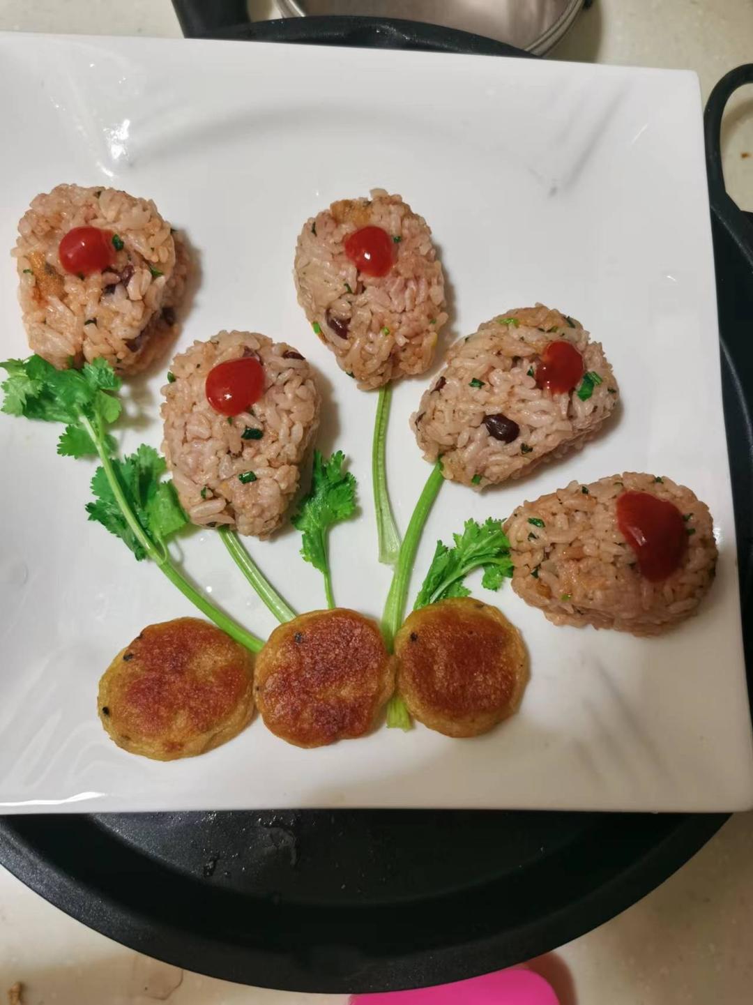 不用蒸的剩饭玫瑰花豆沙米糕