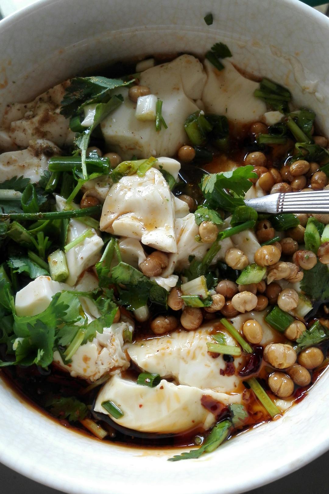 然妹妈做的鲜香卤汁豆腐脑